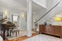 Historic spacious home in the heart of Upperville, VA