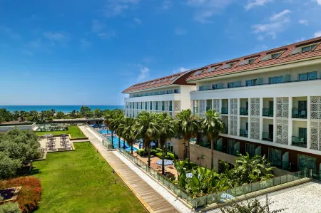 Sentido Trendy Verbena Beach Hotel Отели рядом с достопримечательностью «Сиде»