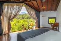 Cottage House - A la Carte Full Board - Adult Only