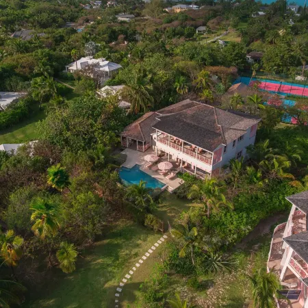 Private Pool Villa at Coral Sands – Steps to Pink Sand Beach & Resort Amenities