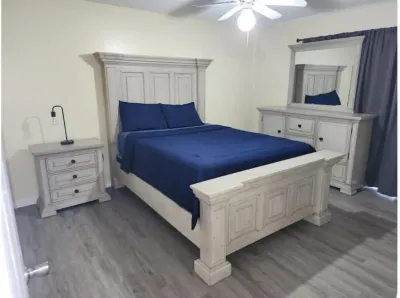 Family house close to Disney Hotels near Publix Super Market at Village Shops at Bellalago