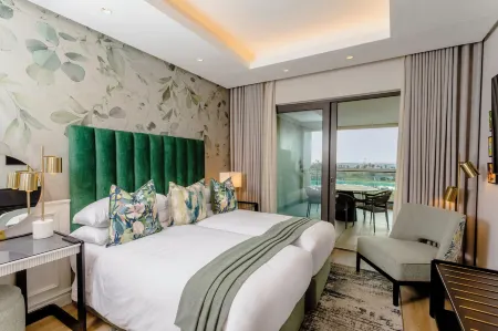 Steyn City Hotel by Saxon