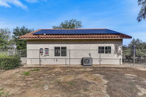 Peaceful Riverside Home w/ Patio, 7 Mi to Downtown
