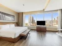 Radisson Blu Hotel Dubai Canal View Hotels near Souk Al Bahar