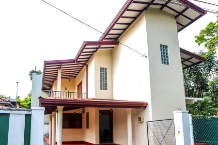 Yuli Nandas Villa - Where you feel home miles away