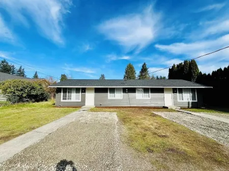 Charming 2B1B 1 King 1Queen#Remodeled#Wifi#Parking