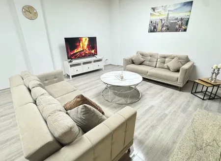 RO Apartment Free-Parking Отели рядом с достопримечательностью «Глюкауф-Кампфбан»