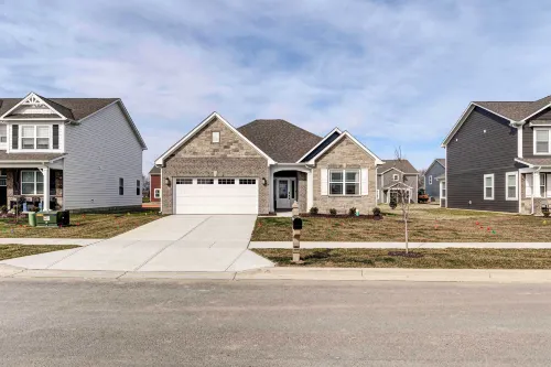 Spacious Home w/ Patio Near Fishers! - Swimmingpools
