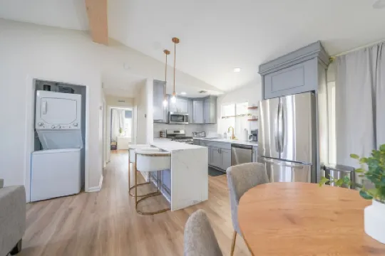 ⁂ All-New ⁂ AC/Heat⁂W/D⁂ AC⁂ Pet Friendly ⁂ Yard⁂