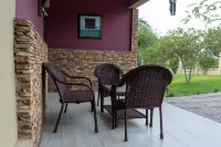 Senchi vacation home. 5 mins from Volta lake and major resorts.