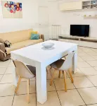 Serao House, apartment on the 2nd floor in the center Hotels in Mondragone