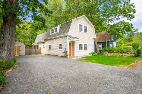 NEW! York Beach Home! Sleeps 9! Steps to Cape Neddick Beach!