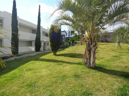 Paradisus Family Apartment, Private Condo- Swimming Pool - Free Wifi - Air Cond Отели в г. Canico