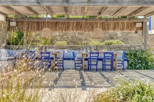 NAOUSSA MAGIC SAE VIEW / 10 MINUTES WORK TO THE BAECH