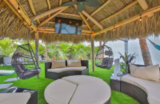Incredible 3-Bedroom Home with Hot Tub!