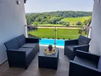 Haus Villa mit 5 und Pool Hotels in Gornji Koncovcak