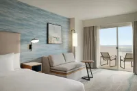 Courtyard Ocean City Oceanfront Hotels near 7-Eleven
