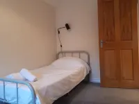 Rural Retreat near Dorking Hotels in Dorking