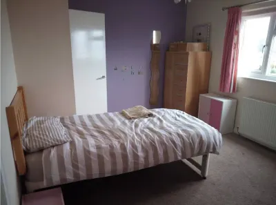 Entire House - Near Edinburgh and St Andrews Golf.  Beach, Golf, Ammenities Hotels in 