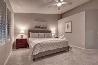 3 bdrm Glendale Home w/ Pool