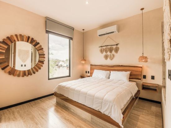 Charming studio with balcony, AC and WiFi in enchanting Tulum