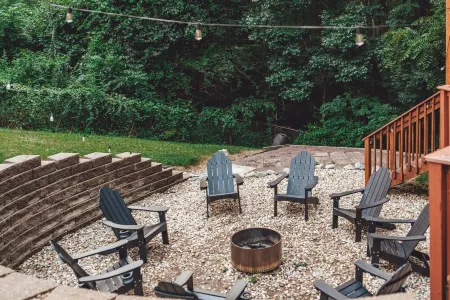 Bigfoot's Hideout: A Hocking Hills Escape