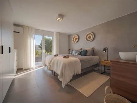 Casa Lalflornb Отели рядом с достопримечательностью «Mini-Camping Ardalejo / Call first - reservation only!»