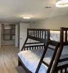 Brand New Water Front Living Island Paradise