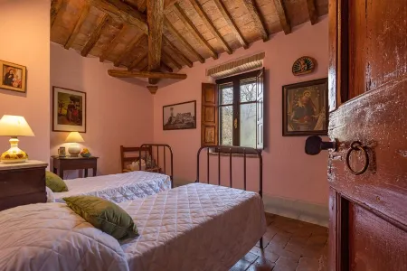 Podere Colombaio - Verbena chalet in historical Podere in Val d'Orcia