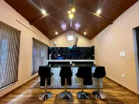 3-bedroom villa in pleasant Himalayan town Kausani, Uttarakhand, India with WiFi Hotels in Kausani State