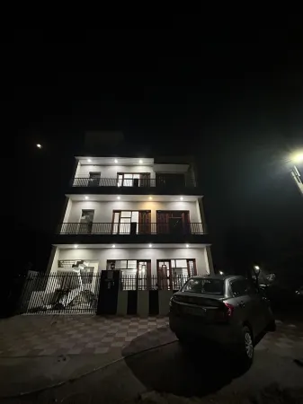 Zenith house Отели рядом с достопримечательностью «NCS»