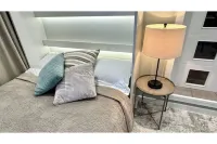 The Studio Radley 주변 호텔