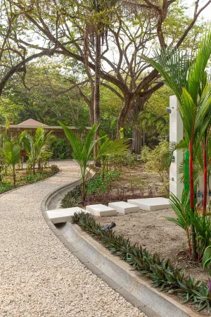 Casa Aura - Prime location beachfront property with private beach access