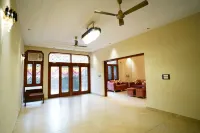 Wedding Stay, Relaxing Family Getaway, Short Duration Events Hotel a North Delhi