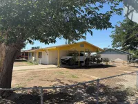 Charming 3-bedroom house with WiFi, AC in peaceful Safford Hotels in Safford