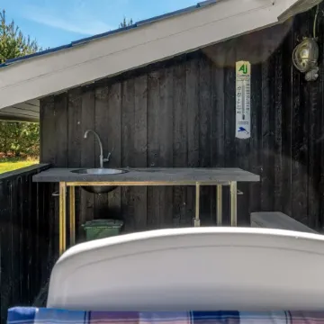 "Balthasar" - 400m from the sea