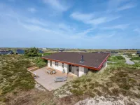 "Imelda" - 700m from the sea - Homestays