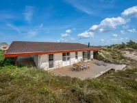 "Imelda" - 700m from the sea - Homestays