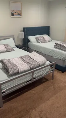 Amazing non smoking double bed apartment.