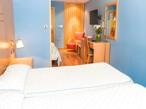 雷諾格拉納達飯店