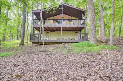 Charming Hedgesville Retreat w/ Deck + Fireplace! - 3-Star