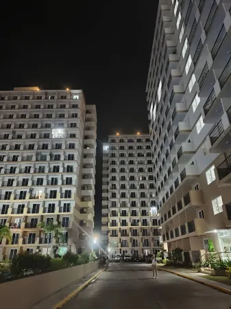 Studio w pool, mountain & city view Mactan airport