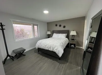 Vernon valley view suite with private Hot Tub Hotels near A Fine Kettle O' Fish