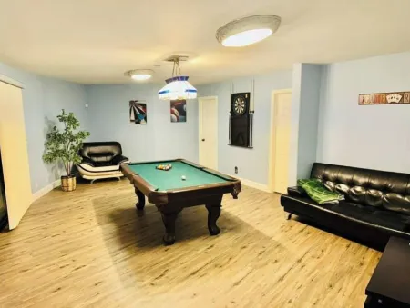 Forest Dream Отели рядом с достопримечательностью «Аутлетс эт Техон»