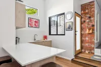 Fremantle Swan River Studio