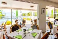 Mackay Oceanside Central Hotel Official Hotels in Mackay