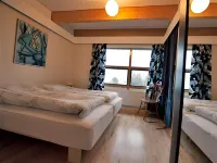 Reykjavik Peace Center Guesthouse Hotel a 