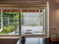 Jetwing Ratnam Residence Hotels near Borella