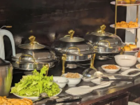 メゾン マラヴェル ホテル