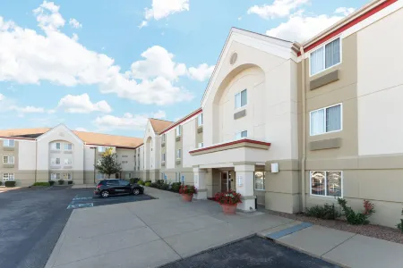 MainStay Suites Louisville Jeffersontown Отели в г. Джефферсонтаун